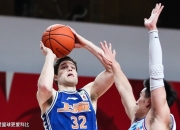 关于Rookie爆冷击败切尔西，出色防守引爆全场！的信息