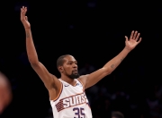 杜兰特迎来十五赛季高光表现，TL球迷沸腾！的简单介绍